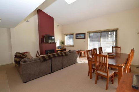 Snowbound 1 - Phillip Island Accommodation 5