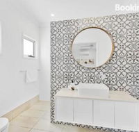 Mudjimba Island Beach House