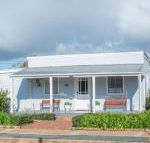 The Rested Guest 3 Bedroom Cottage West Wyalong - Phillip Island Accommodation