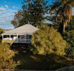 Stunning Queenslander - Phillip Island Accommodation