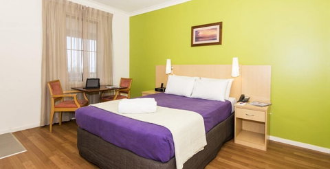 Hedland Hotel - Phillip Island Accommodation 2
