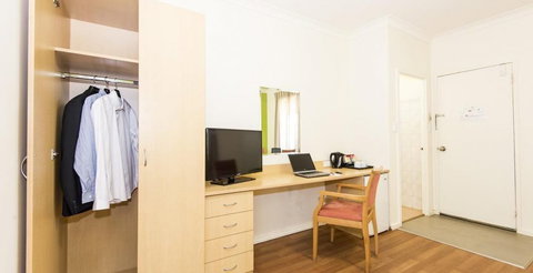 Hedland Hotel - Phillip Island Accommodation 3
