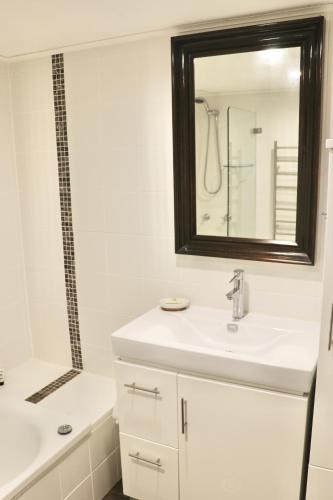 Chamonix - Phillip Island Accommodation 4