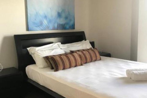 Townsville Strand Lighthouse Apartment 3 - Phillip Island Accommodation 6