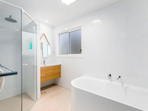 SPINIFEX Gerroa 4pm Check Out Sundays - Phillip Island Accommodation 5