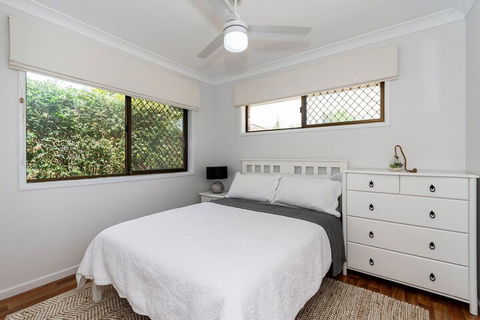 Freshly Renovated Dog Friendly House Walking Distance To Waterfront - Phillip Island Accommodation 2