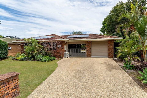Freshly Renovated Dog Friendly House Walking Distance To Waterfront - Phillip Island Accommodation 0