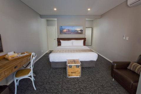 Maand Up - Phillip Island Accommodation 2