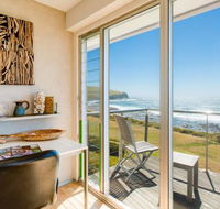 PENZANCE Gerroa Beachfront to Shelley Beach  4pm check out Sundays - Phillip Island Accommodation