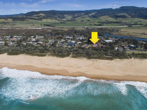 THE PACIFIC Werri Beach Gerringong 4pm Check Out Sunday - Phillip Island Accommodation 0