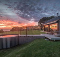 THE SHED Gerroa 4pm checkout on Sundays  Public Holidays - Phillip Island Accommodation