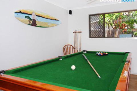 Schirrmann 56 Four Bedroom Home On Canal With Pool Pontoon Aircon & WiFi! - Phillip Island Accommodation 6