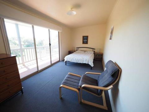 Sunset Deck Beach House Sandy Point - Phillip Island Accommodation 1