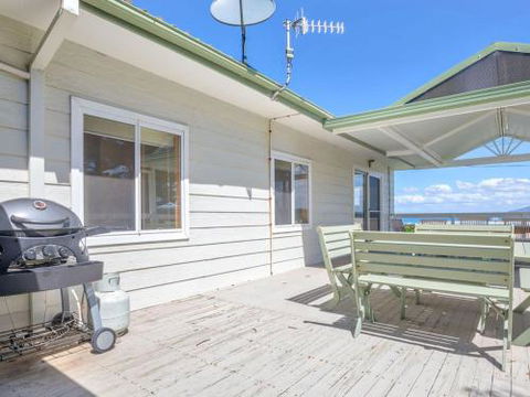 FRESHWATER Gerroa 4pm Check Out Sundays - Phillip Island Accommodation 0