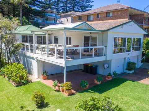 FRESHWATER Gerroa 4pm Check Out Sundays - Phillip Island Accommodation 1