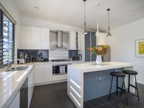 ARALUEN HOUSE Werri Beach 4pm Check Out Sundays - Phillip Island Accommodation 6