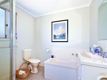 Tranquility - Phillip Island Accommodation 4