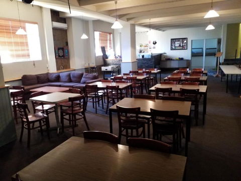 Blue Mountain Motel - Phillip Island Accommodation 3