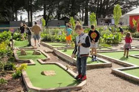 Home Near Shops & Beach - Phillip Island Accommodation 5