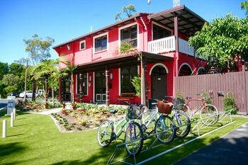 Beaches Of Byron - Phillip Island Accommodation 0