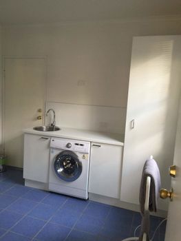 Nutgrove Beach Studio Apartment - Phillip Island Accommodation 2