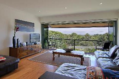 A PERFECT STAY 3 James Cook Apartments - Phillip Island Accommodation 0