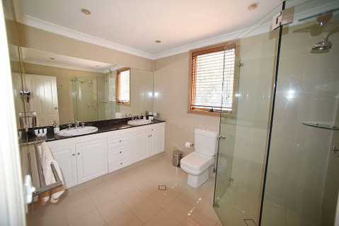 Thredbo 1380 - Phillip Island Accommodation 5