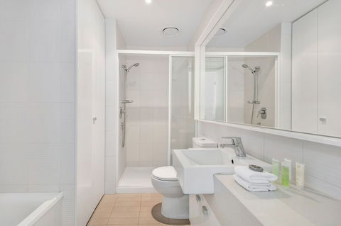 MJ Shortstay Whiteman St Apartments - Phillip Island Accommodation 0