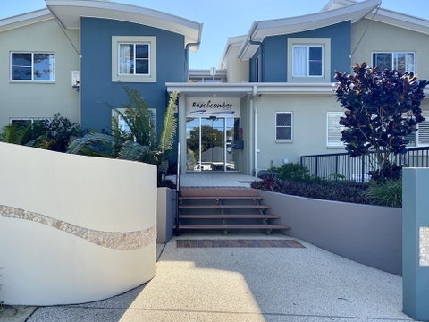Byron Beachcomber - Phillip Island Accommodation 0