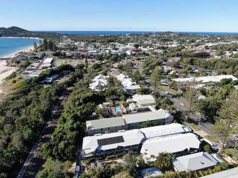 Byron Beachcomber - Phillip Island Accommodation 1