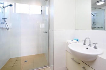 P A Apartments - Phillip Island Accommodation 6