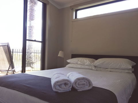 Anchorage Apartments Bermagui - Phillip Island Accommodation 6
