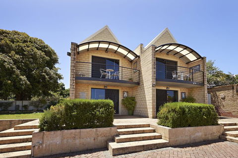 Albany Harbourside Apartments And Houses - Phillip Island Accommodation 2