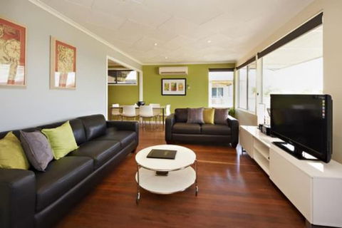 Albany Harbourside Apartments And Houses - Phillip Island Accommodation 6