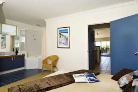 The Break, Margaret River Beach Houses - Phillip Island Accommodation 7