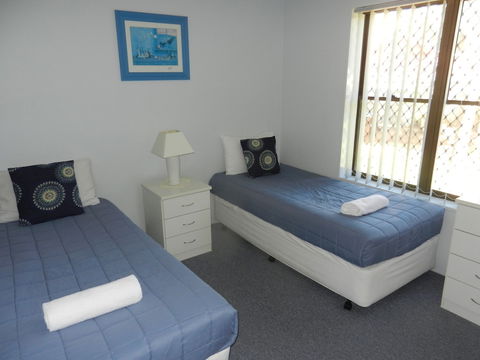 Kalua Holiday Apartments - Phillip Island Accommodation 6