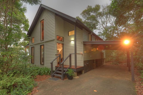 Montville Misty View Cottages - Phillip Island Accommodation 4