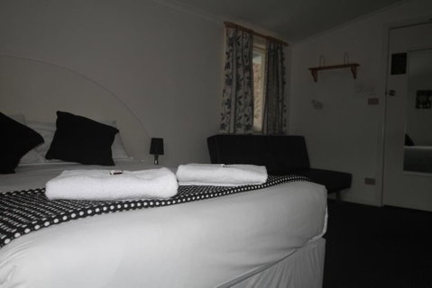 Black Bear Inn - Phillip Island Accommodation 6