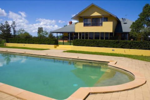 Tranquil Vale Vineyard & Cottages - Phillip Island Accommodation 3