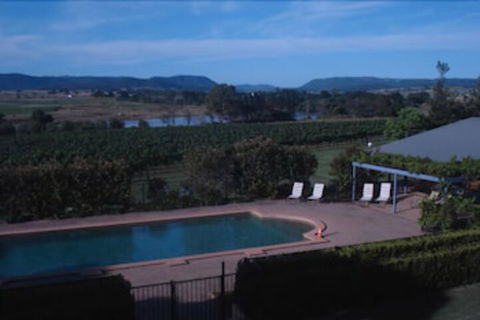 Tranquil Vale Vineyard & Cottages - Phillip Island Accommodation 2