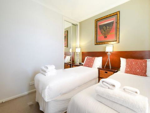 BOUTIQUE STAYS Sandyside Sandringham Villa Units - Phillip Island Accommodation 1