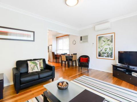 BOUTIQUE STAYS Sandyside Sandringham Villa Units - Phillip Island Accommodation 5