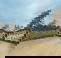 Outlook Hill Vineyard Cottages - Phillip Island Accommodation