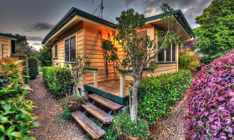 At Remingtons Private Cottages & Lodge - Phillip Island Accommodation 1