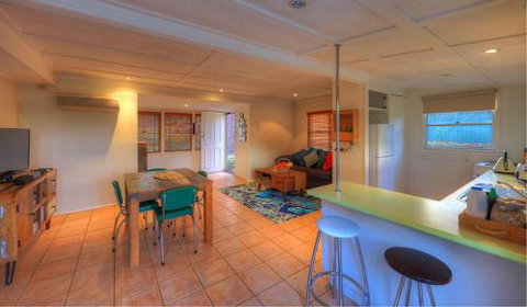 At Remingtons Private Cottages & Lodge - Phillip Island Accommodation 4