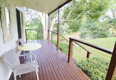 Apple Tree Cottage & Studio - Phillip Island Accommodation 4
