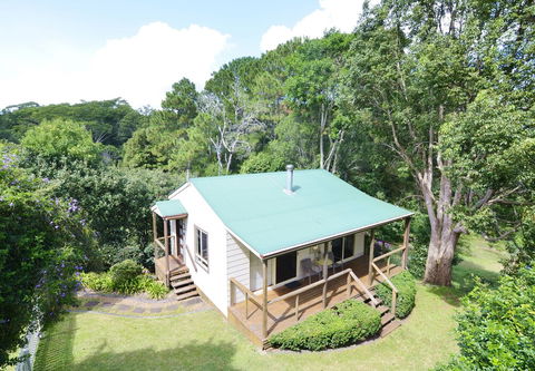 Apple Tree Cottage & Studio - Phillip Island Accommodation 5