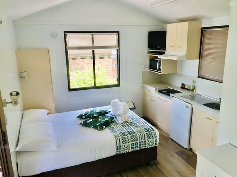 Lilyponds Holiday Park - Phillip Island Accommodation 5
