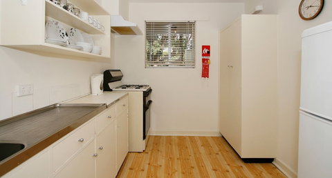 Malibu Apartments - Phillip Island Accommodation 3