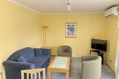 Esplanade Apartments At West Beach - Phillip Island Accommodation 7
